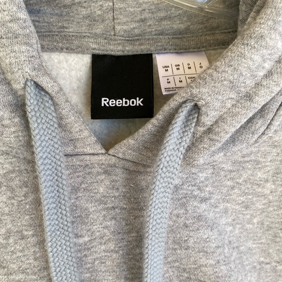 Men's Reebok Classics Active Workout Gray Hoodie - Picture 2 of 5